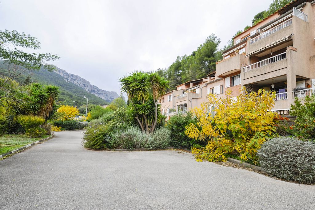 Achat appartement à vendre 2 pièces 42 m² - La Valette-du-Var