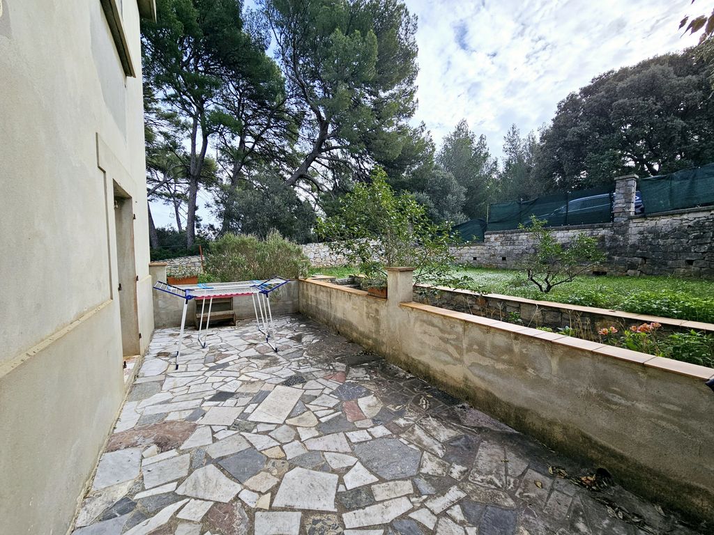 Achat maison à vendre 3 chambres 120 m² - Toulon