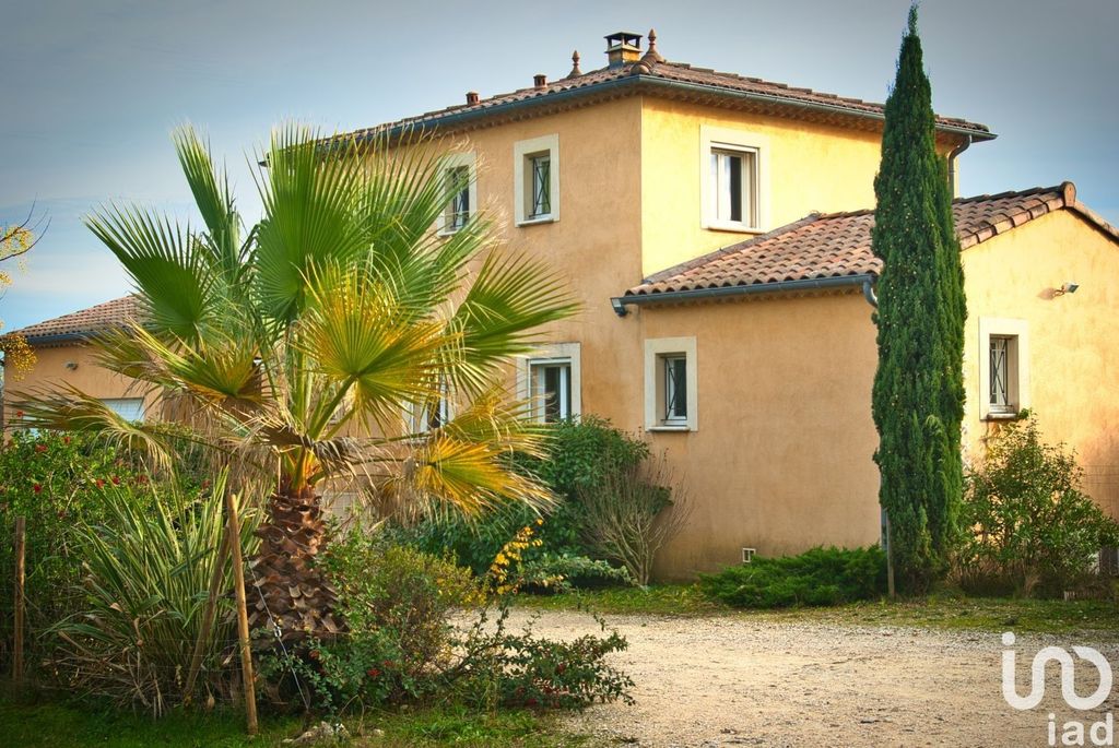Achat maison à vendre 4 chambres 129 m² - Saint-Christol-lès-Alès