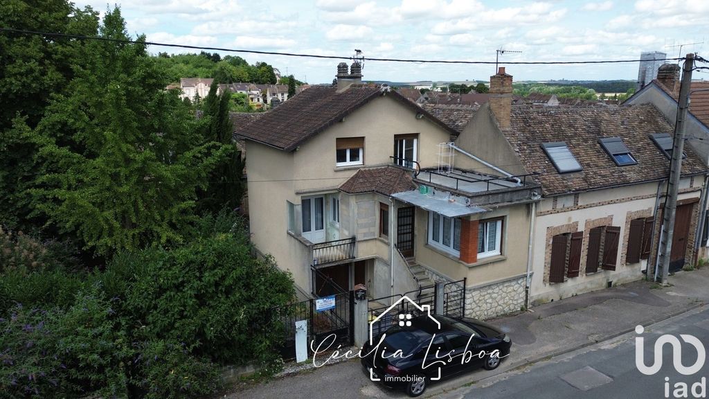 Achat maison à vendre 3 chambres 99 m² - Pont-sur-Yonne