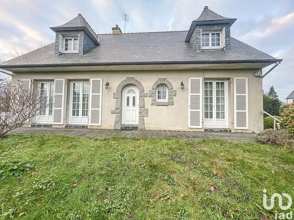 Achat maison à vendre 4 chambres 132 m² - Carhaix-Plouguer