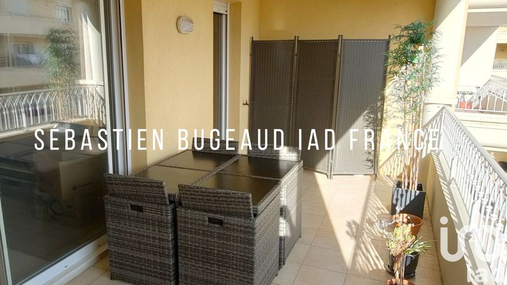 Achat appartement à vendre 3 pièces 65 m² - Toulon