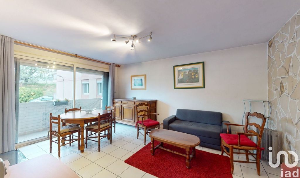 Achat appartement à vendre 3 pièces 62 m² - Aubagne