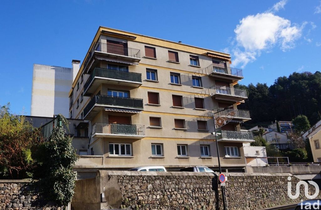 Achat appartement à vendre 3 pièces 71 m² - Vals-les-Bains