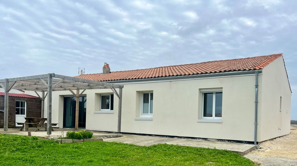 Achat maison à vendre 3 chambres 135 m² - Beaugeay