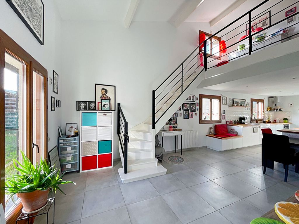 Achat maison à vendre 3 chambres 110 m² - Blanquefort