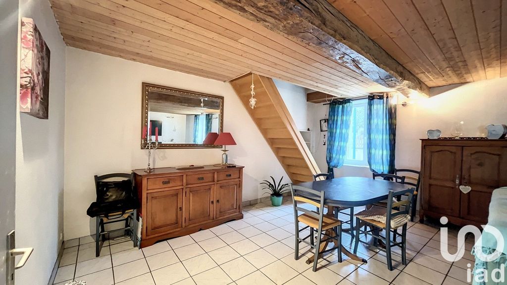 Achat maison à vendre 2 chambres 91 m² - Noyant-Villages