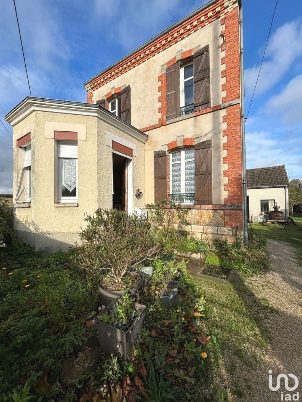 Achat maison à vendre 4 chambres 99 m² - Romilly-sur-Seine
