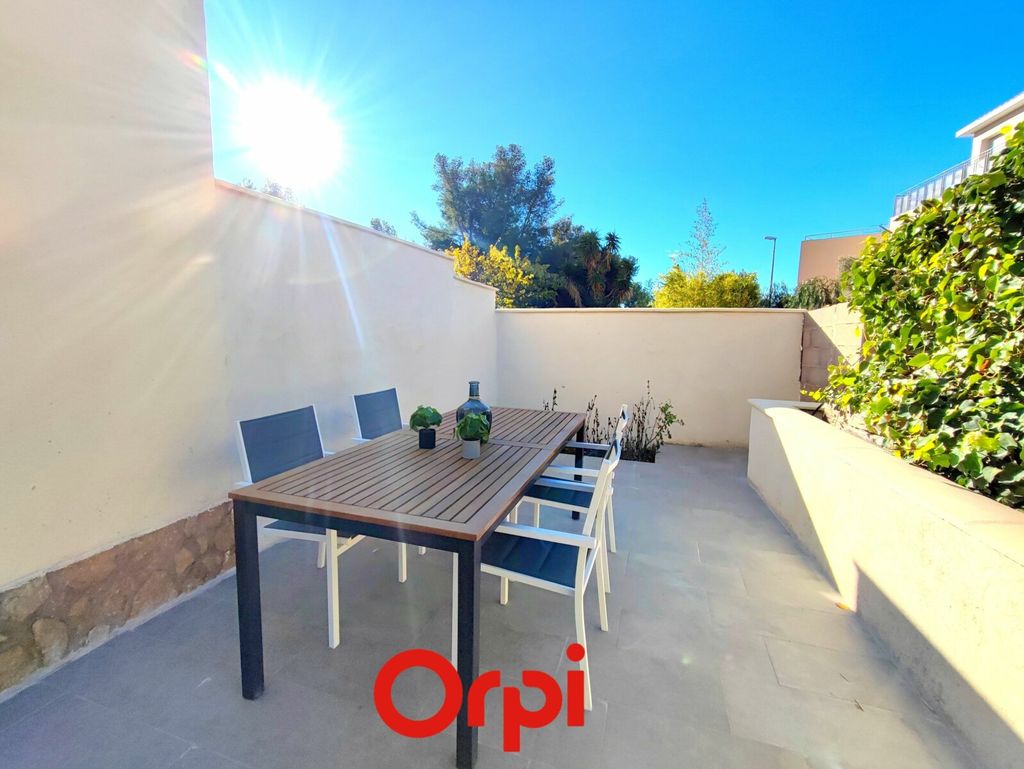 Achat appartement à vendre 4 pièces 117 m² - Bandol