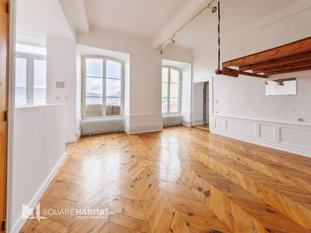 Achat appartement à vendre 2 pièces 58 m² - Clermont-Ferrand