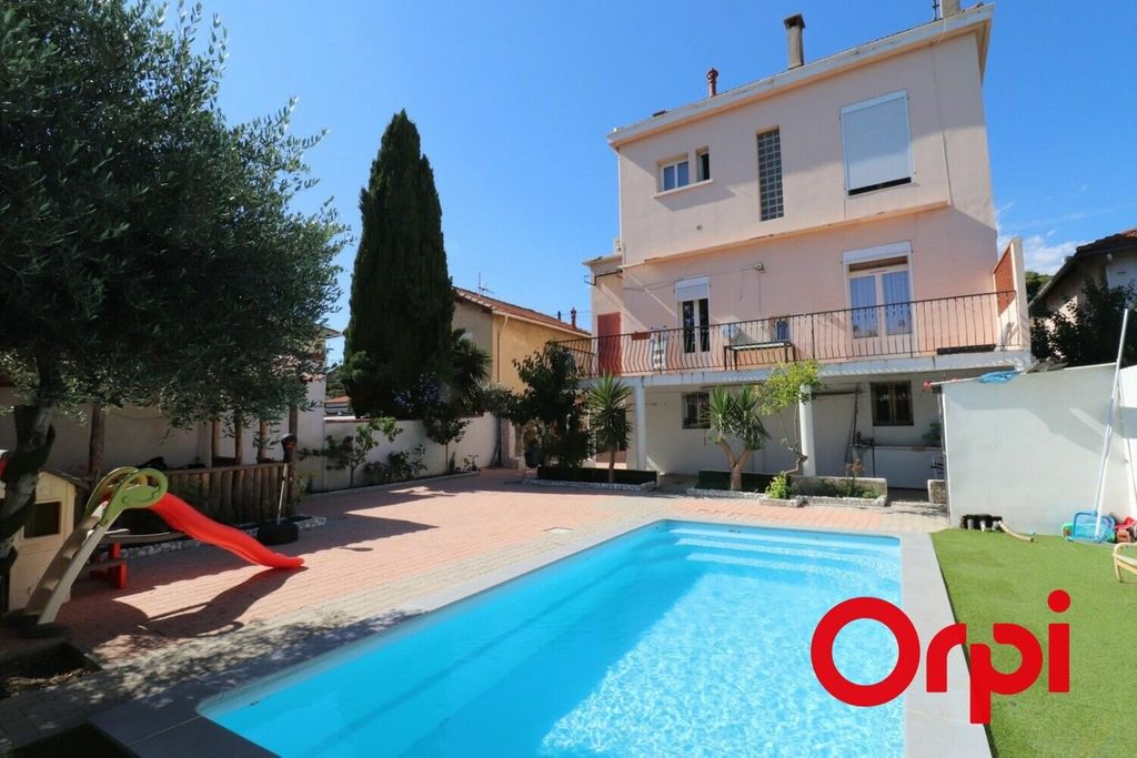 Achat maison à vendre 6 chambres 200 m² - Marseille 11ème arrondissement