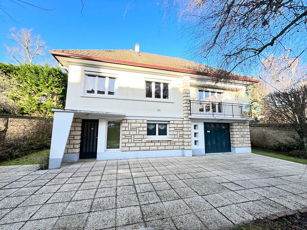 Achat maison à vendre 4 chambres 108 m² - Dourdan