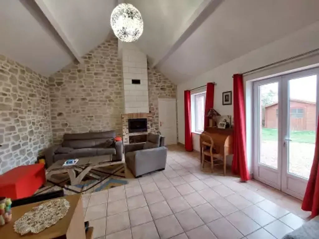 Achat maison à vendre 3 chambres 111 m² - Dhuizon