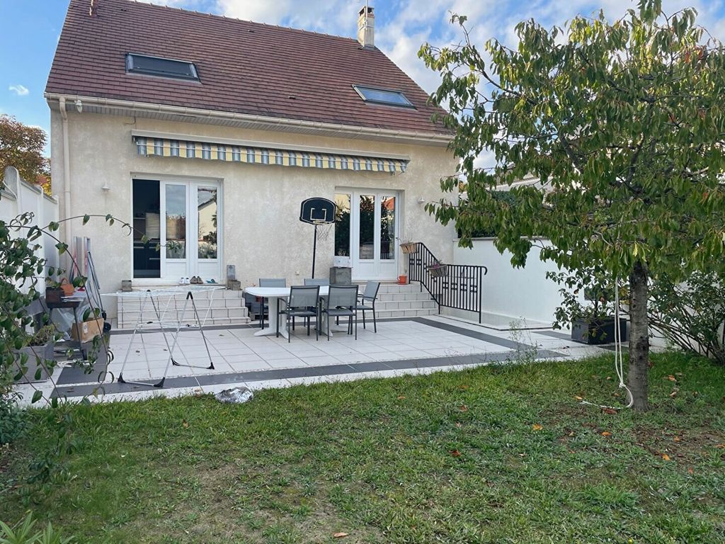 Achat maison à vendre 5 chambres 150 m² - Saint-Maur-des-Fossés