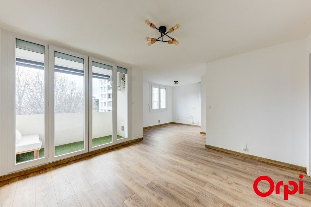 Achat appartement à vendre 3 pièces 61 m² - Caluire-et-Cuire