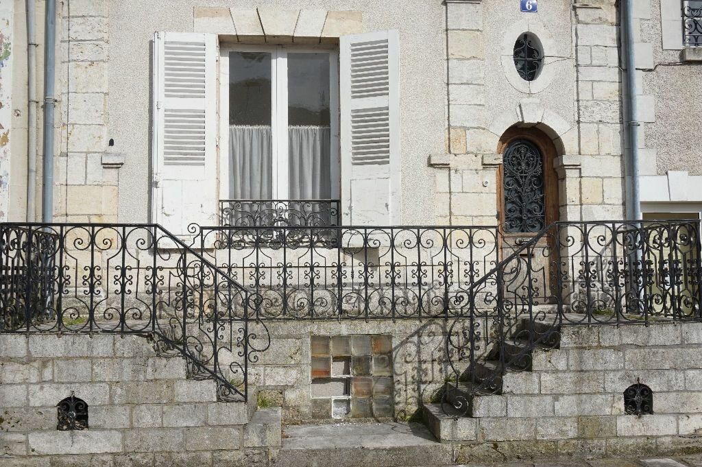Achat maison à vendre 2 chambres 220 m² - Châtillon-Coligny
