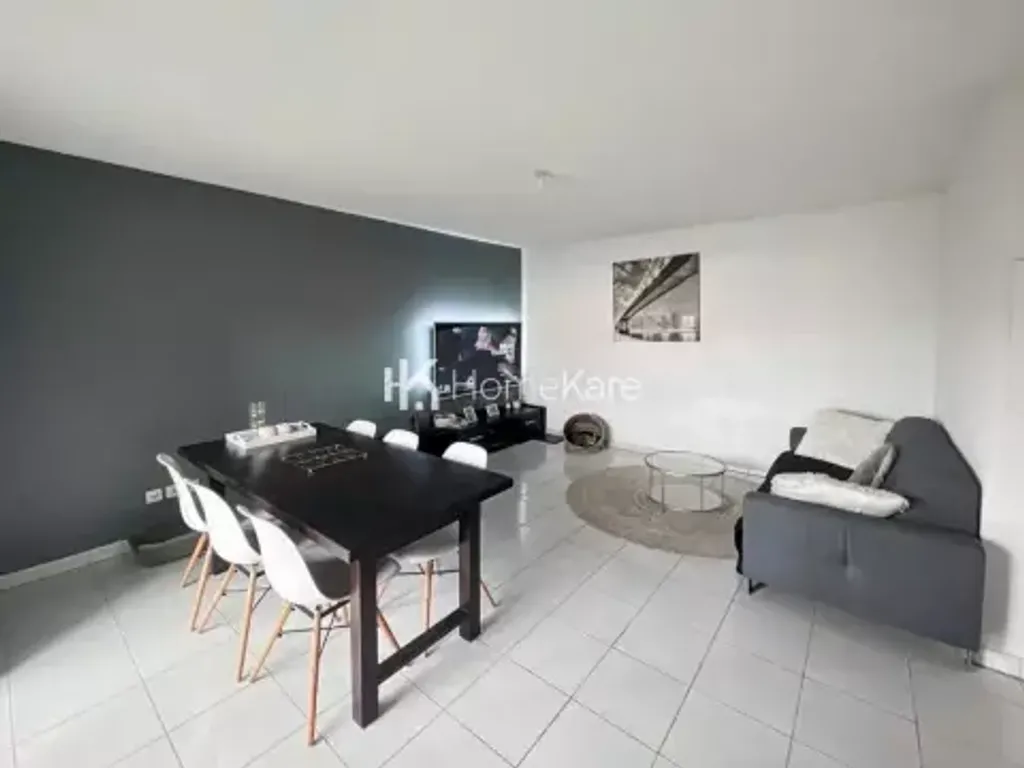 Achat appartement à vendre 3 pièces 62 m² - Montbartier