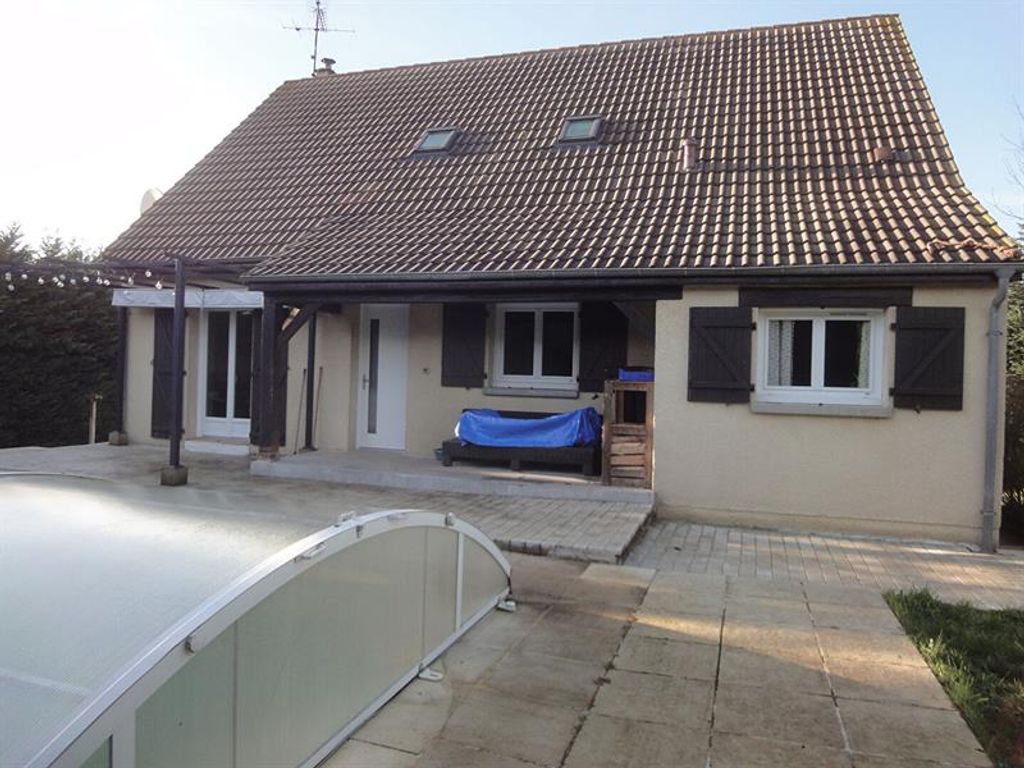 Achat maison à vendre 6 chambres 131 m² - Mortagne-au-Perche