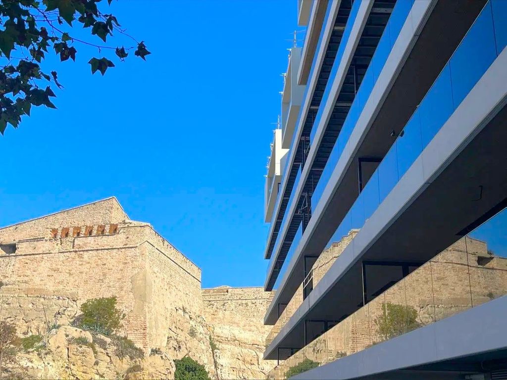 Achat appartement à vendre 4 pièces 91 m² - Marseille 7ème arrondissement