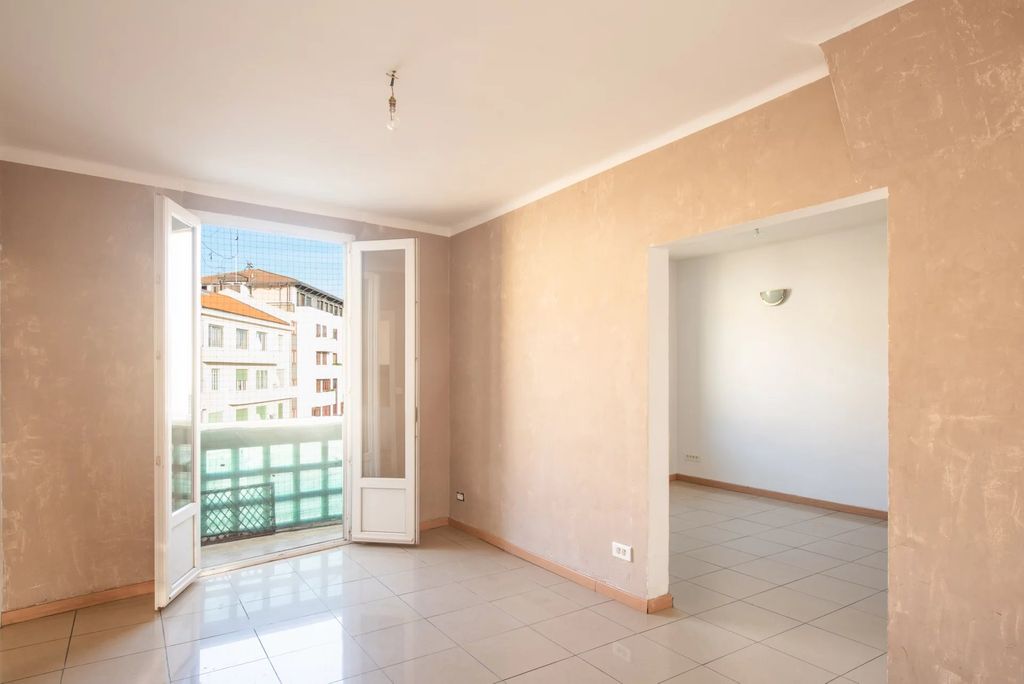 Achat appartement 3 pièce(s) Aubagne