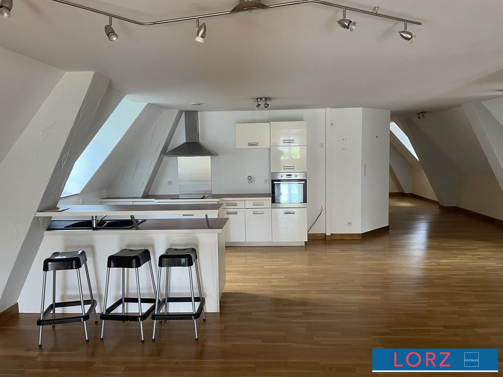 Achat loft à vendre 5 pièces 208 m² - Bourges