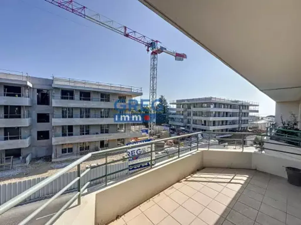 Achat appartement à vendre 2 pièces 41 m² - Villeneuve-Loubet