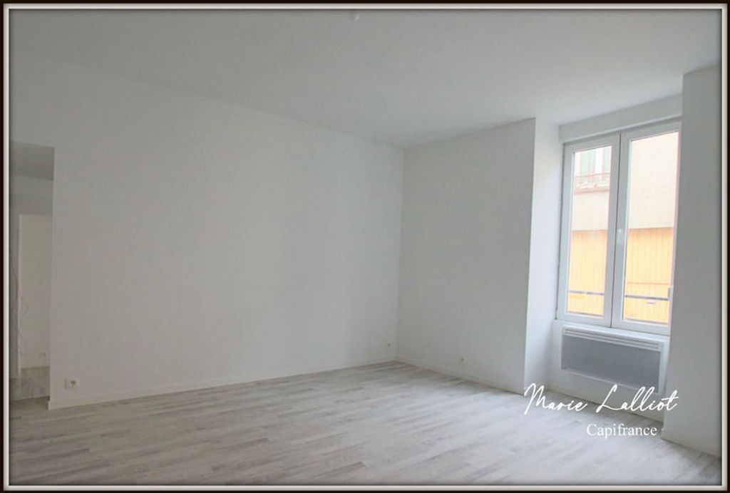 Achat appartement à vendre 2 pièces 46 m² - Puiseaux