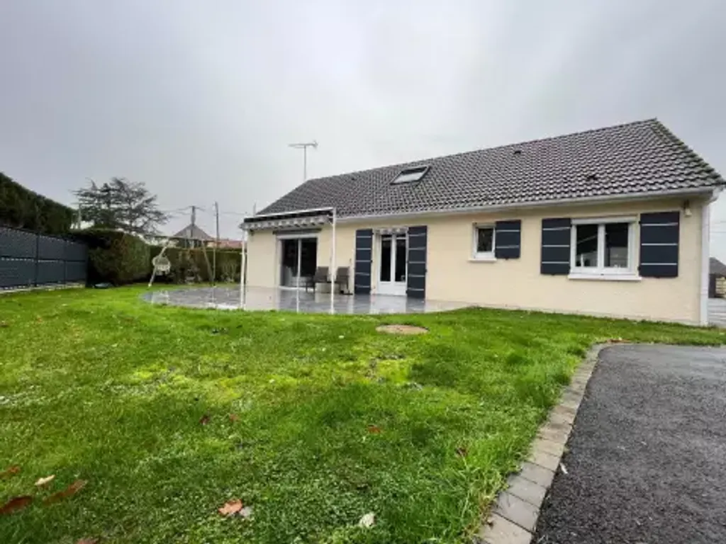 Achat maison à vendre 4 chambres 120 m² - Saint-Rémy-sur-Avre