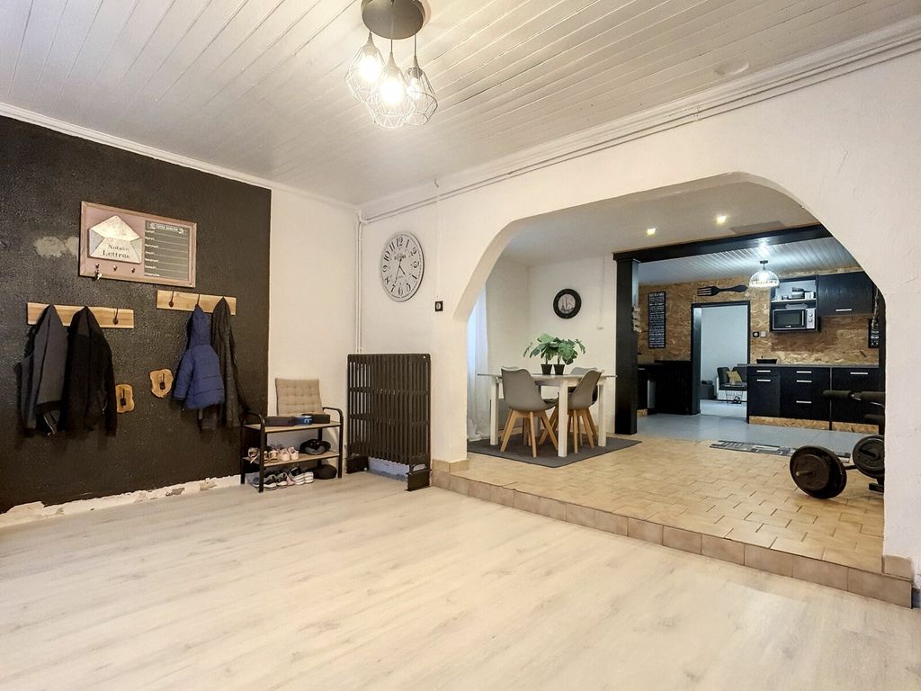 Achat maison à vendre 3 chambres 140 m² - Lamarche-sur-Saône