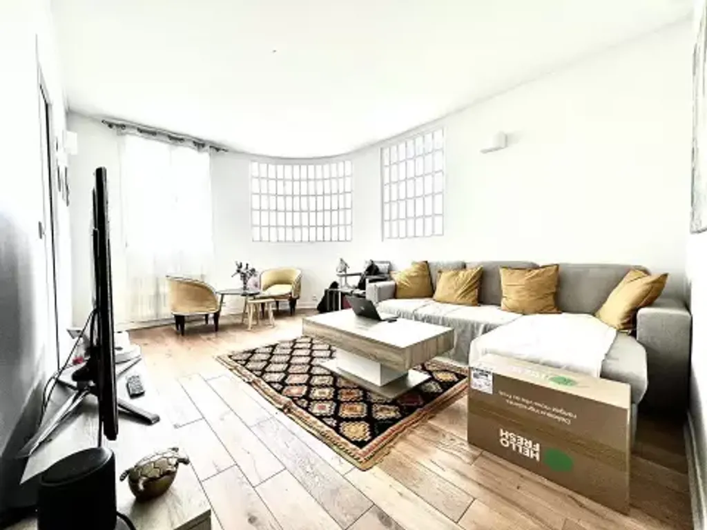 Achat appartement à vendre 2 pièces 43 m² - Paris 16ème arrondissement