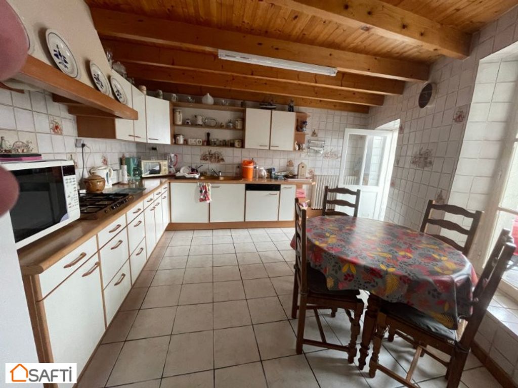 Achat maison à vendre 2 chambres 66 m² - La Rochelle