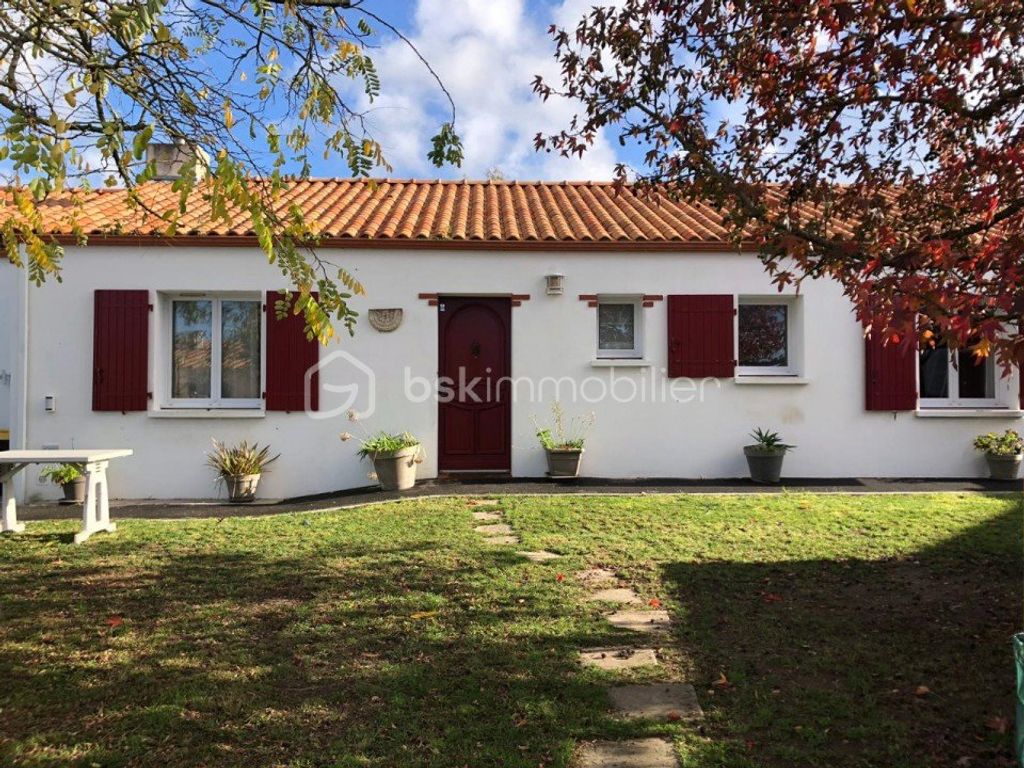 Achat maison à vendre 4 chambres 143 m² - Machecoul-Saint-Même