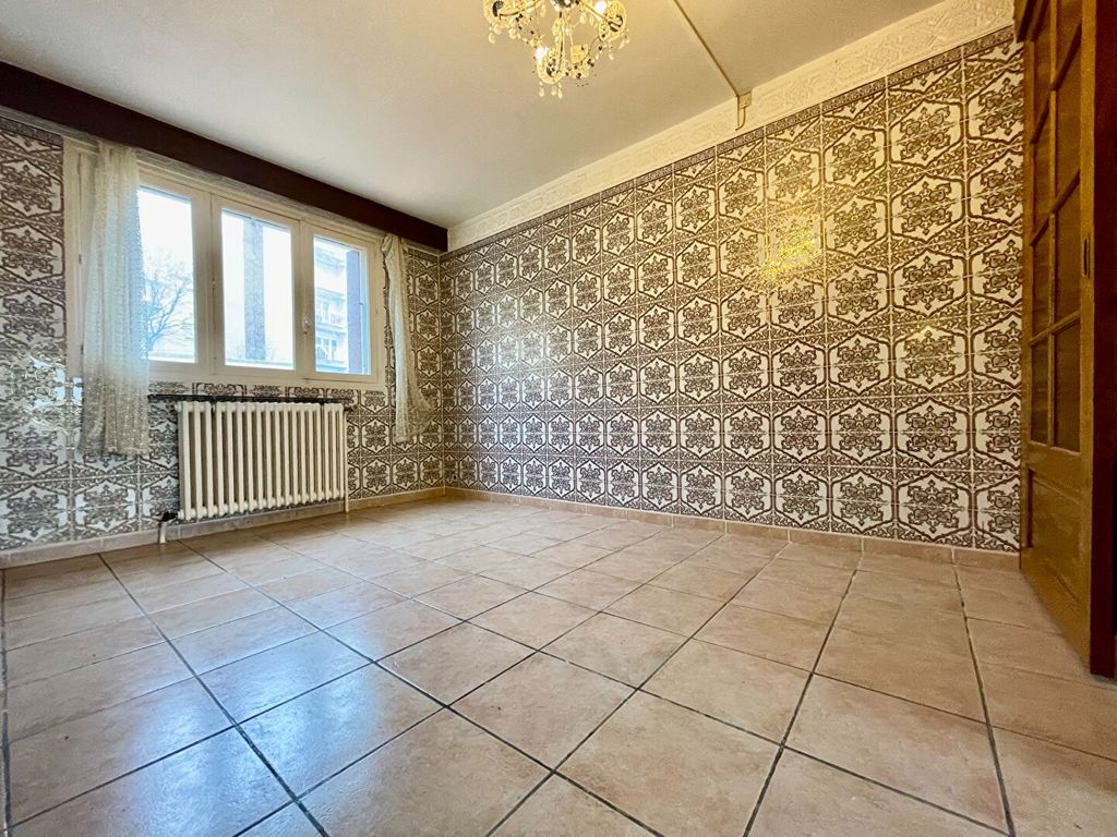 Achat maison à vendre 3 chambres 110 m² - Épernay