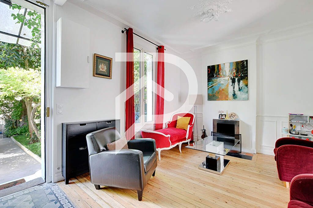 Achat maison à vendre 3 chambres 105 m² - Paris 19ème arrondissement