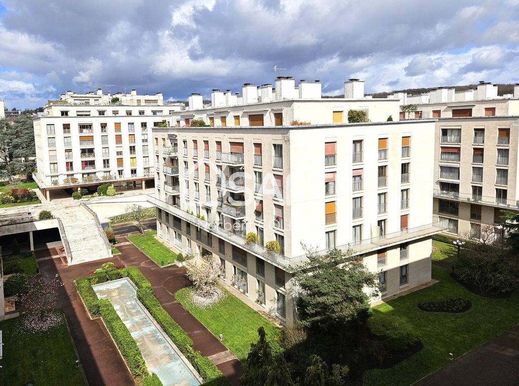 Achat appartement à vendre 5 pièces 115 m² - Versailles