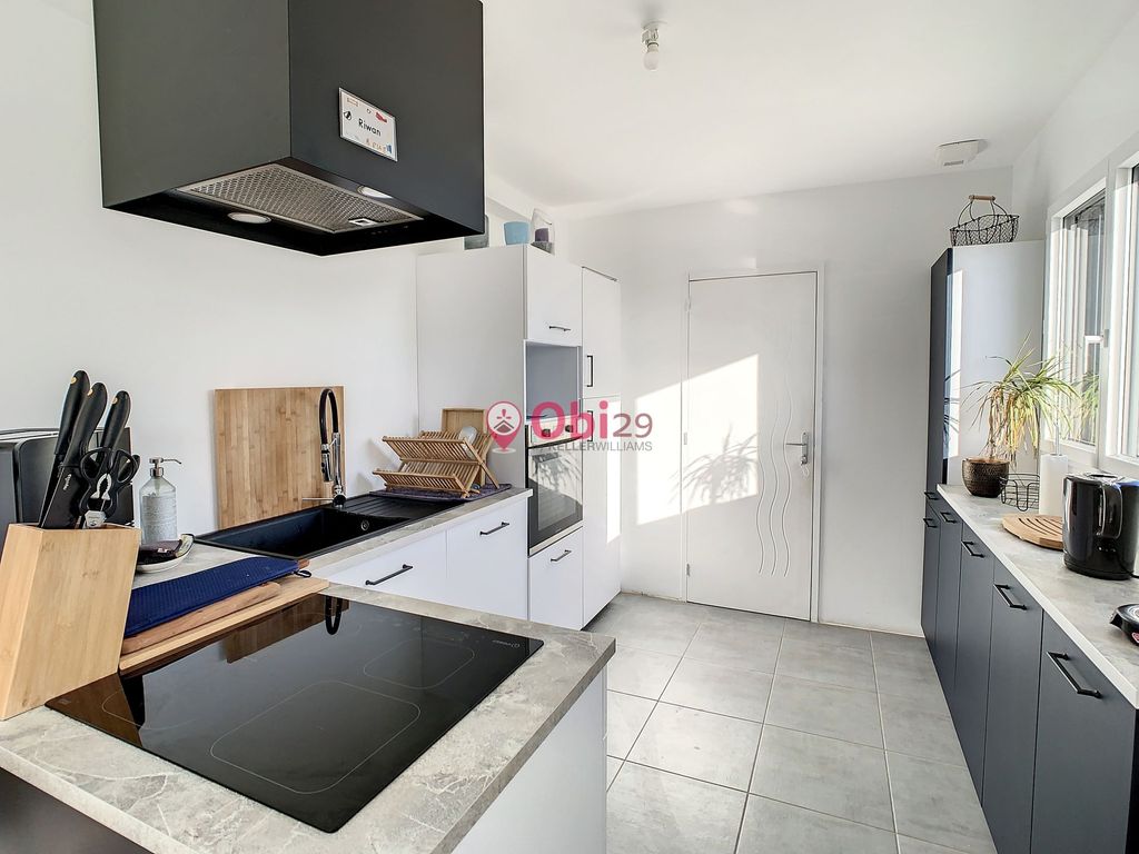 Achat maison à vendre 4 chambres 92 m² - Rosnoën