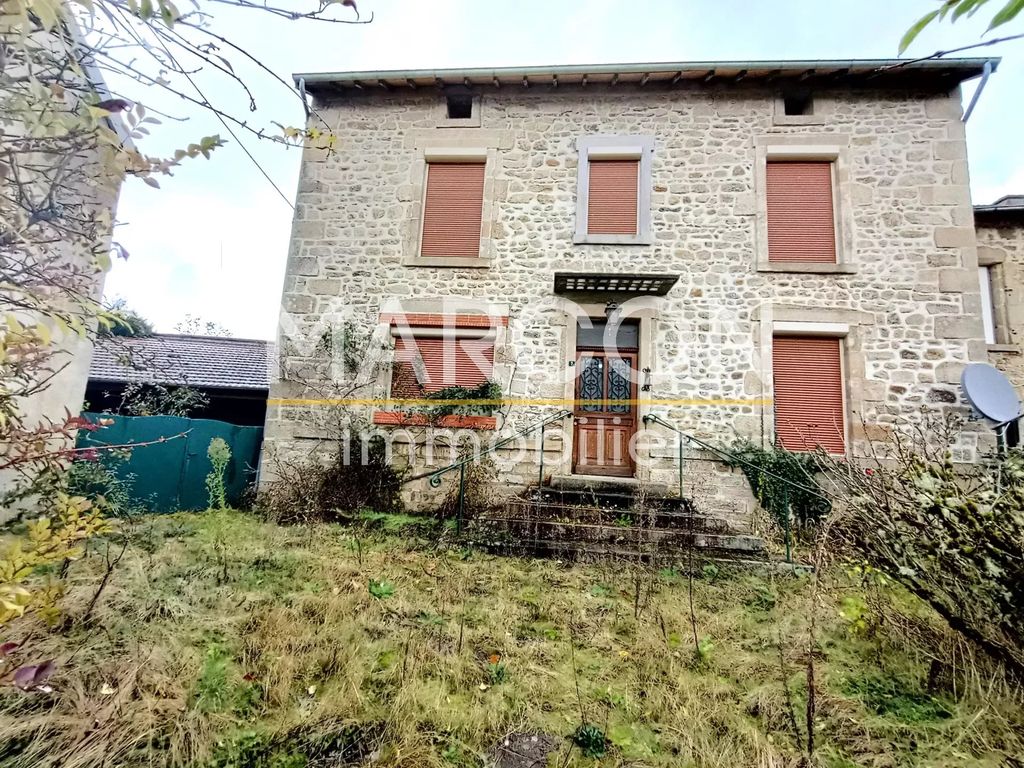 Achat maison à vendre 4 chambres 149 m² - Saint-Hilaire-le-Château