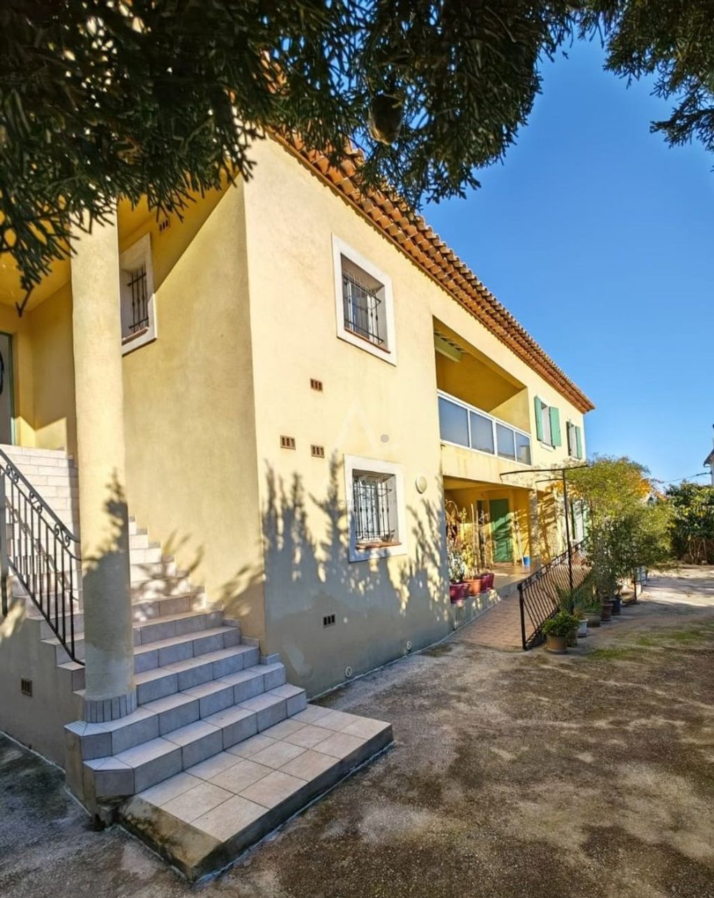 Achat maison à vendre 7 chambres 270 m² - La Seyne-sur-Mer