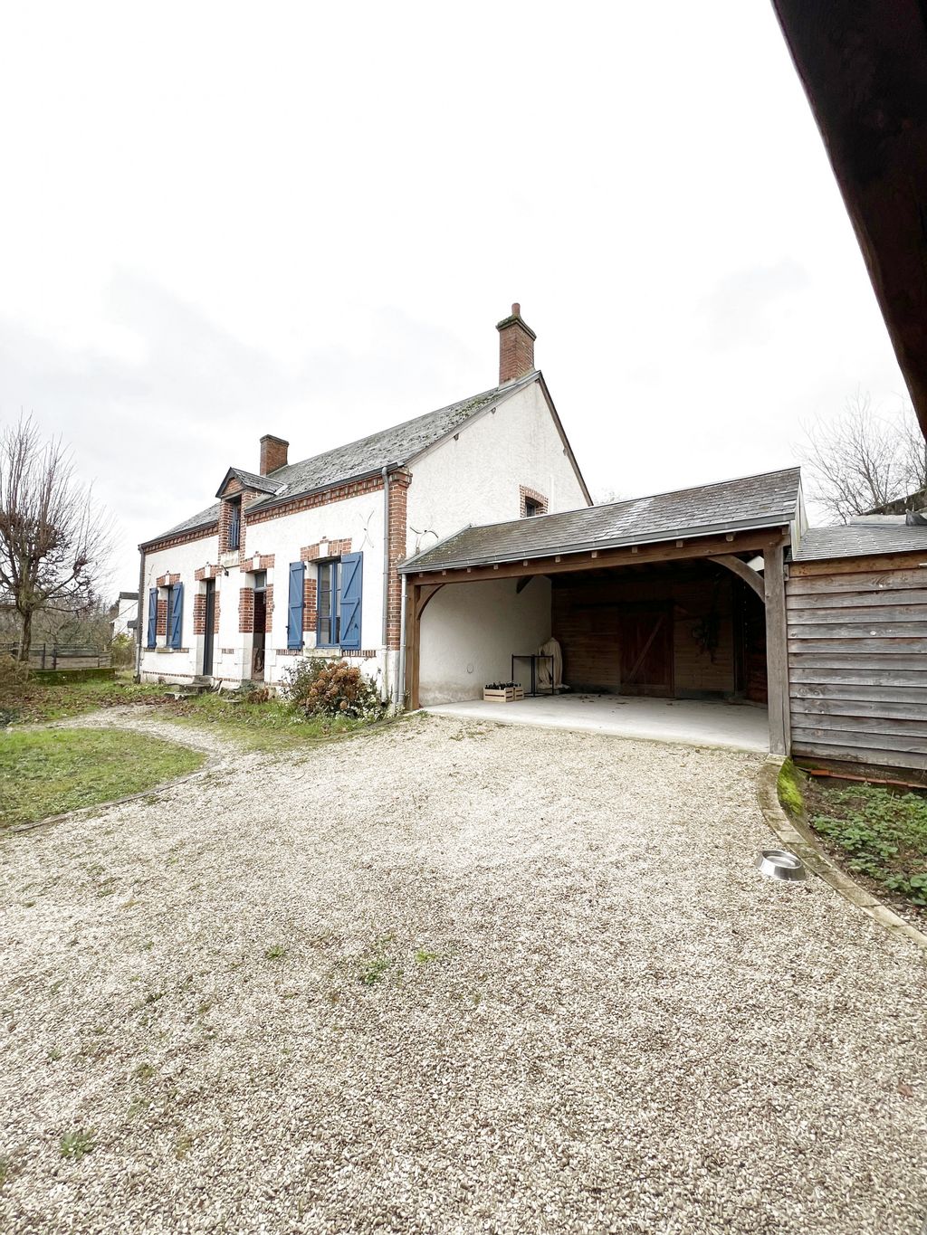 Achat maison à vendre 4 chambres 168 m² - Saint-Aignan-le-Jaillard