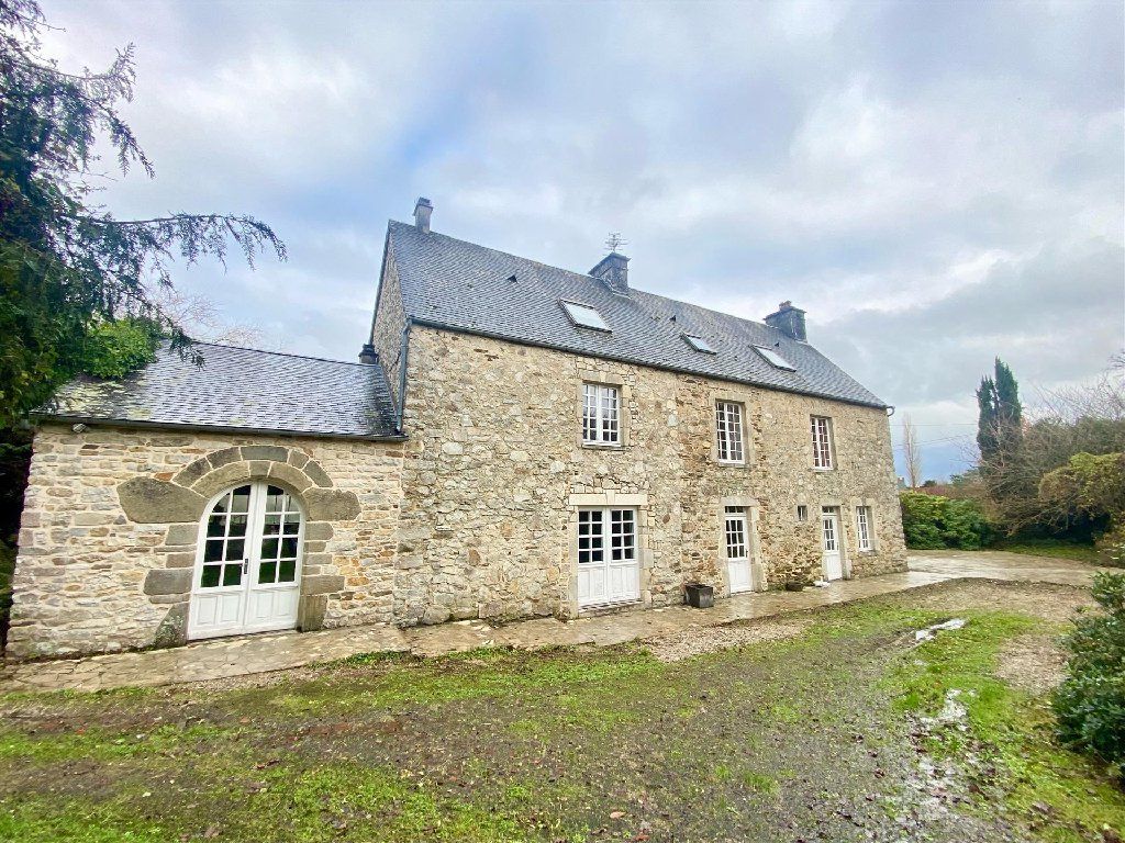 Achat maison à vendre 4 chambres 201 m² - Bricquebec-en-Cotentin