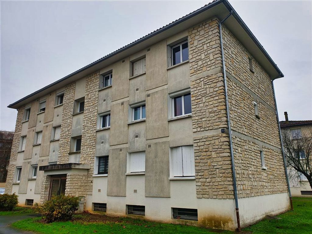 Achat appartement à vendre 4 pièces 77 m² - Angoulême