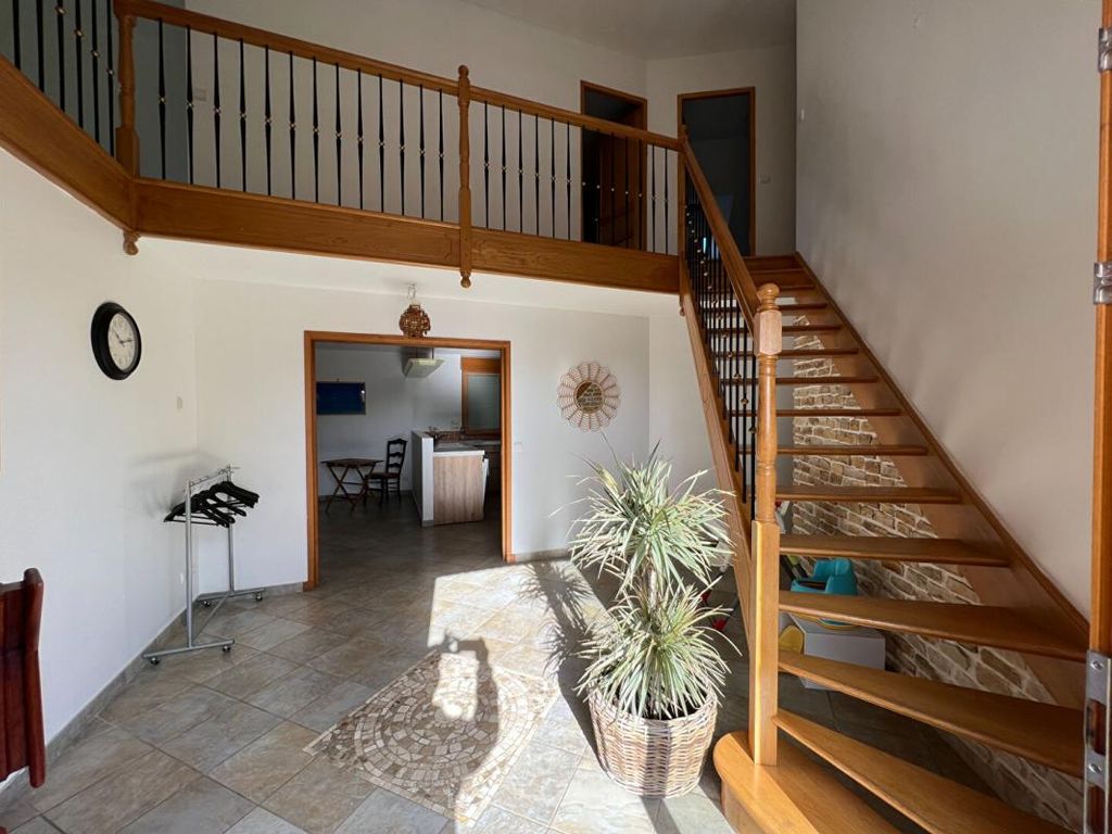 Achat maison à vendre 5 chambres 176 m² - Colembert