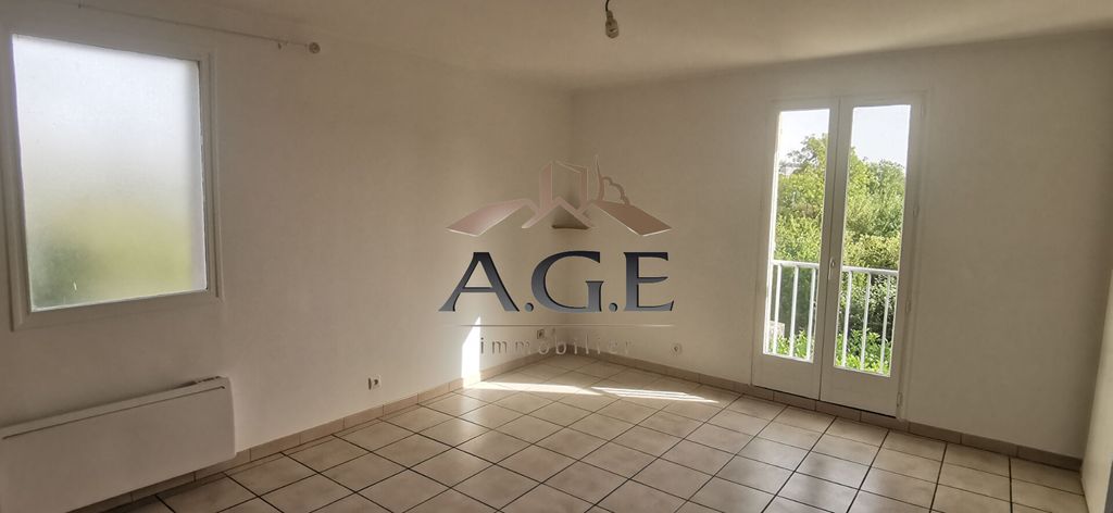 Achat appartement à vendre 2 pièces 37 m² - Épernon