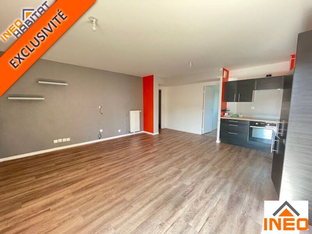 Achat appartement à vendre 3 pièces 65 m² - La Mézière