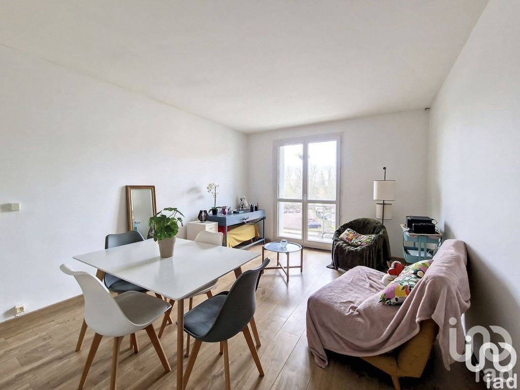 Achat appartement à vendre 3 pièces 61 m² - Saint-Fargeau-Ponthierry