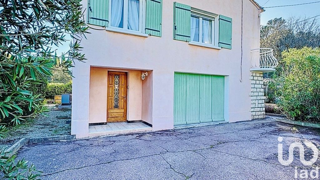 Achat maison à vendre 3 chambres 100 m² - Saint-Étienne-du-Grès