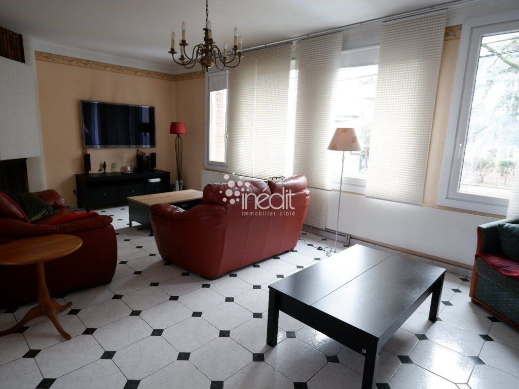 Achat maison à vendre 5 chambres 171 m² - Lille