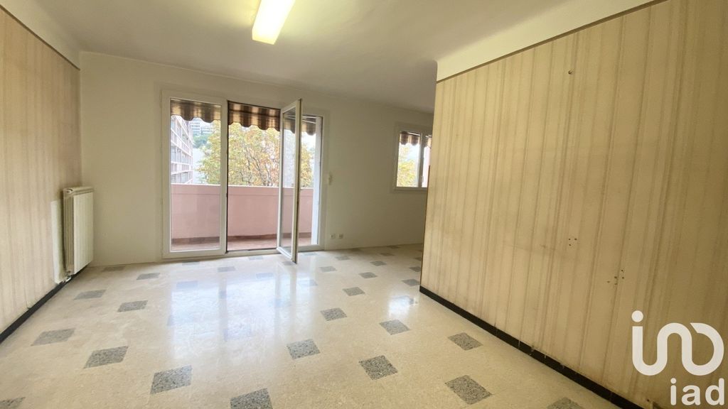 Achat appartement à vendre 4 pièces 80 m² - Toulon