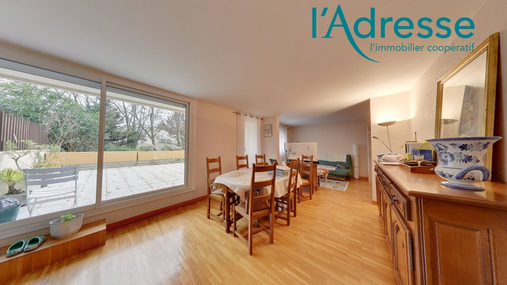 Achat appartement à vendre 4 pièces 101 m² - Champs-sur-Marne