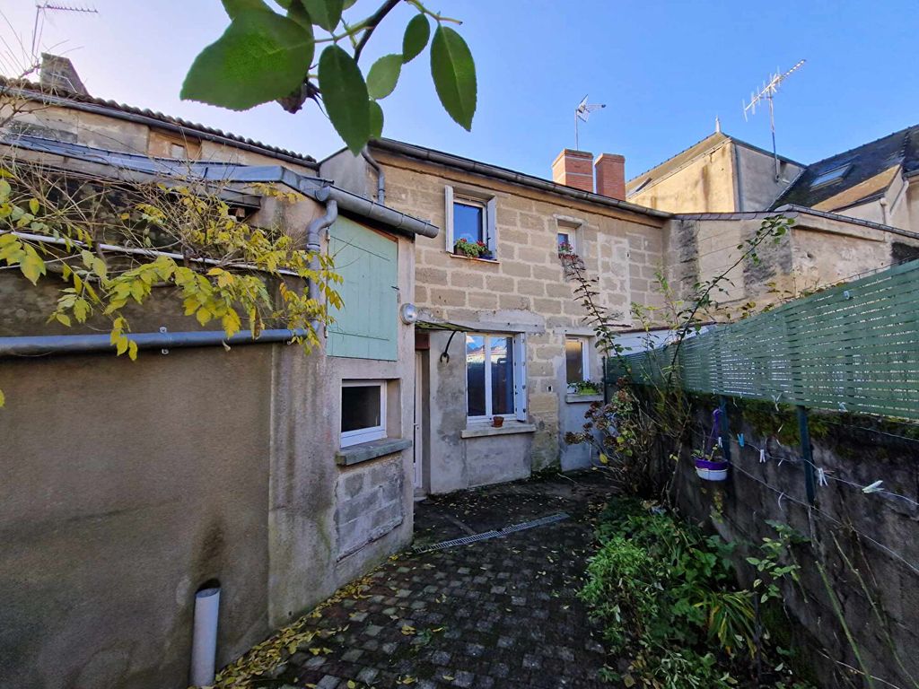 Achat maison à vendre 3 chambres 105 m² - Doué-en-Anjou